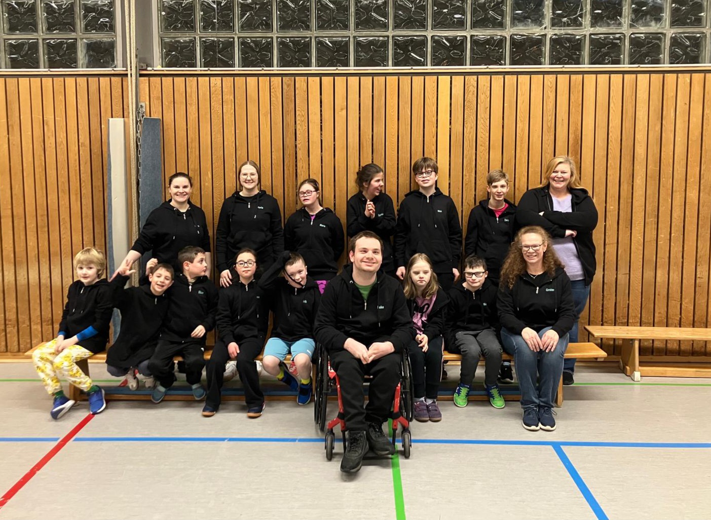 Tanzhelden – Gruppenfoto